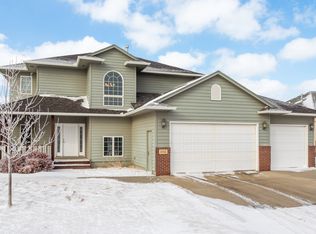 2217 S Camden Ave, Sioux Falls, SD 57106