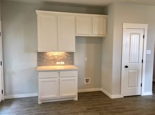 137 Syrah Ct, Leander, TX 78641