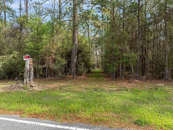 4th image of 9460 Janice Brooklyn Rd