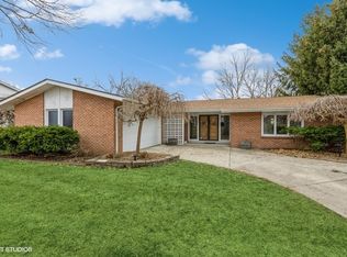 6816 Northwest Dr, Windsor Heights, IA 50324