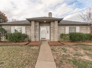 588 Parkway Blvd, Coppell, TX 75019