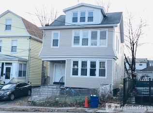 1045 18th Ave, Newark, NJ 07106