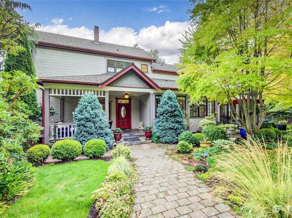 1325 Adams Street, Port Townsend, WA 98368