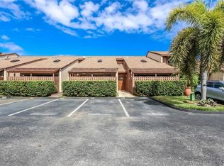 1425 N Gabriel St #1650, Hollywood, FL 33020