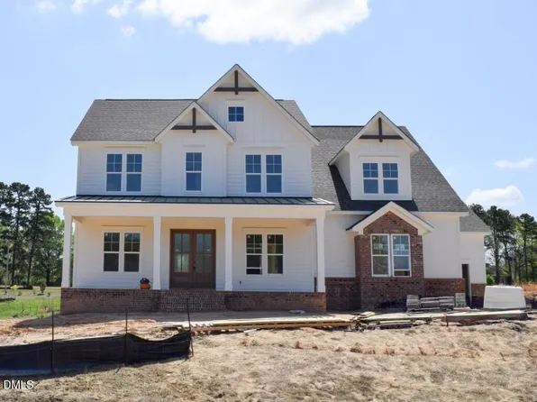 160 Broadleaf Ln, Youngsville, NC 27596