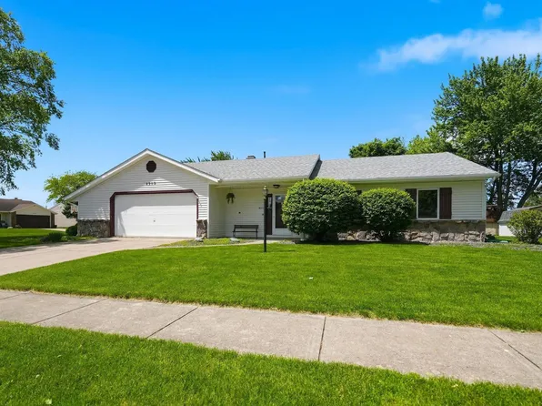 4909 Clovedale Dr, Woodburn, IN 46797