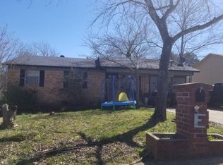 10 Crest Ln, Sherwood, AR 72120