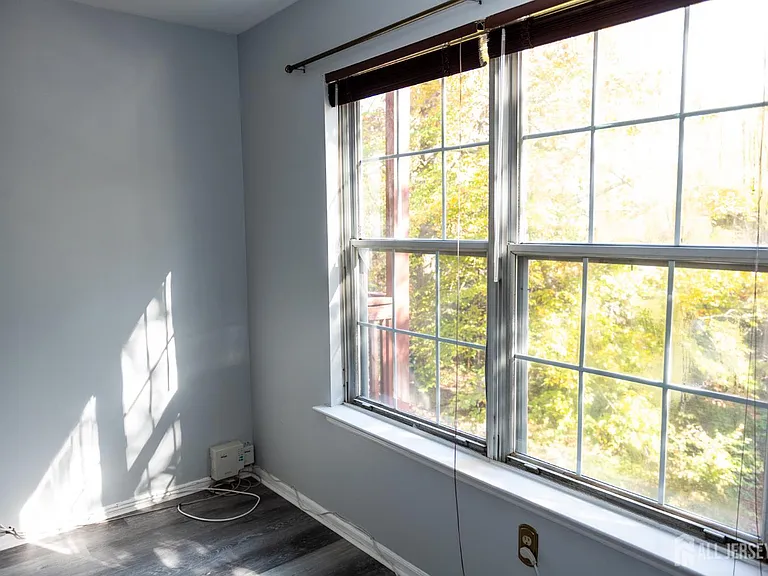 2162 Ash Ct — Photo 21