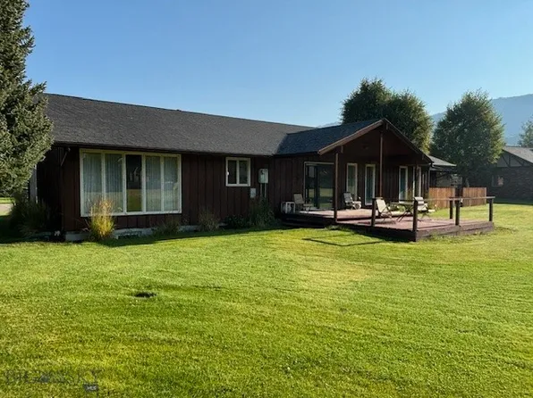 4 Cedar Lake Dr, Butte, MT 59701