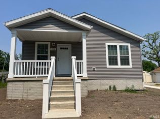 212 Crescent St, Goshen, IN 46528