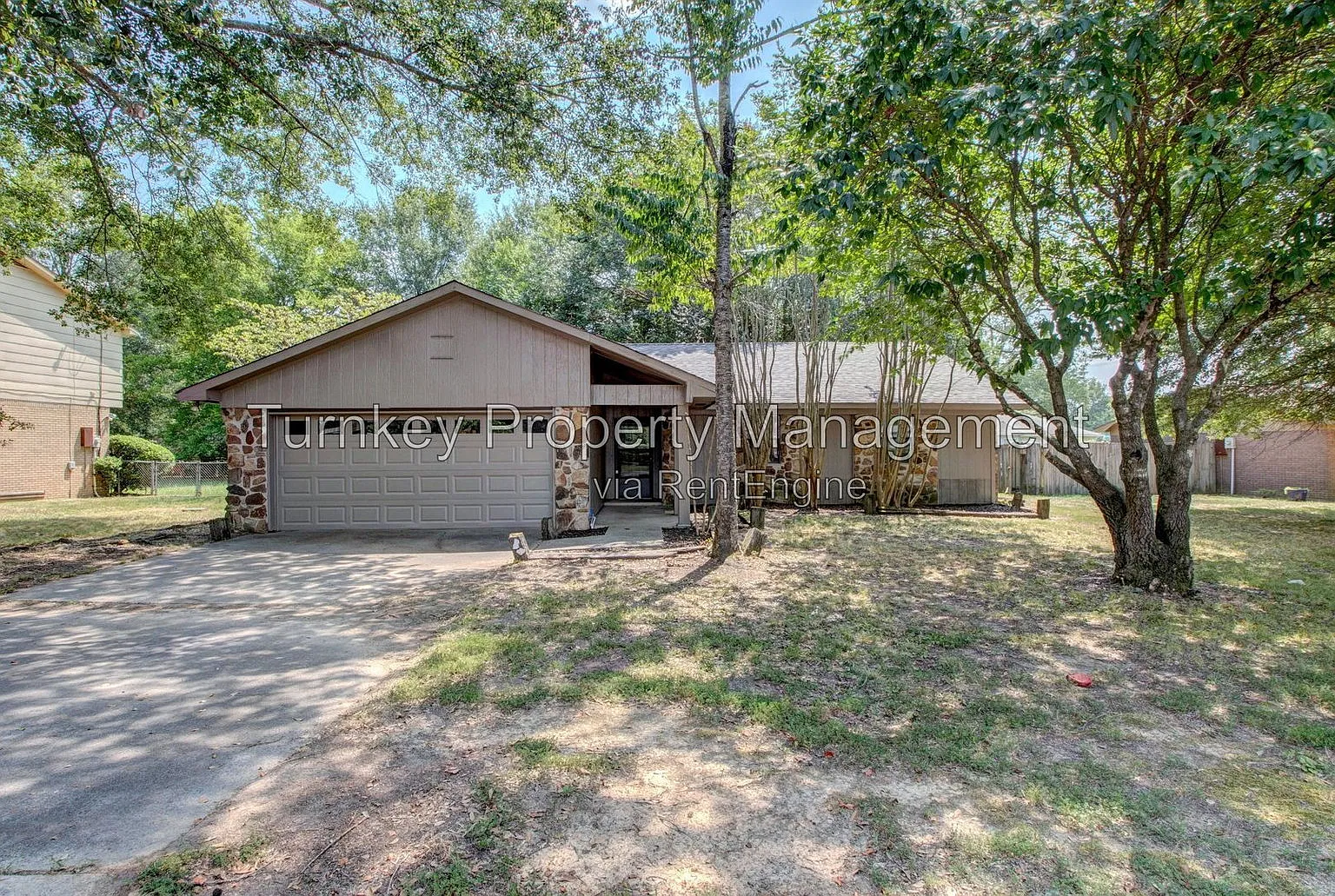 3 bed, 2.0 bath, 1314 sqft, $1,500 — Photo 1