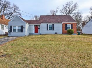 39 Damon Rd, Cincinnati, OH 45218