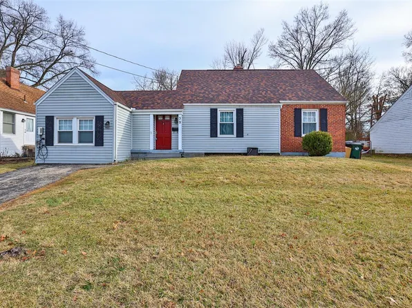 39 Damon Rd, Cincinnati, OH 45218