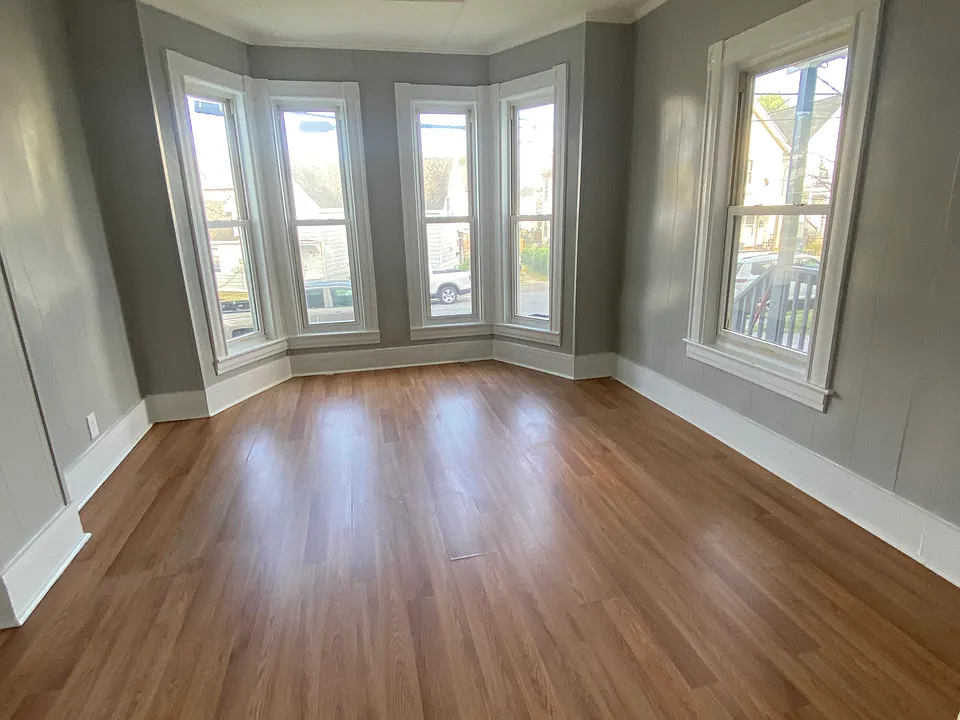 5 C St #B
