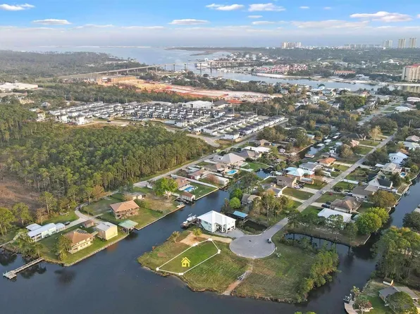 5514 Sea Spray Dr, Perdido Key, FL 32507