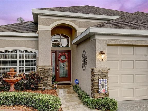 3rd image of 23820 Plantation Palms Blvd