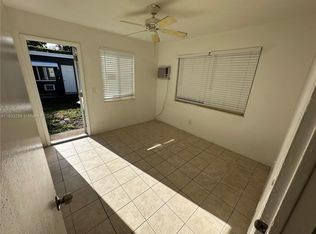 610 NE 12th Ave APT 1, Fort Lauderdale, FL 33304