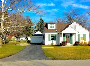 303 Superior St, Genoa, OH
