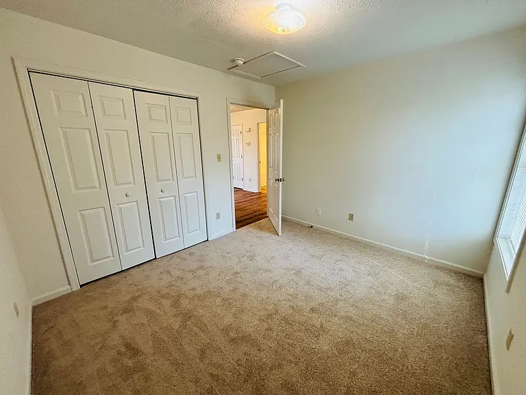 205 Freestone Dr NE — Photo 12