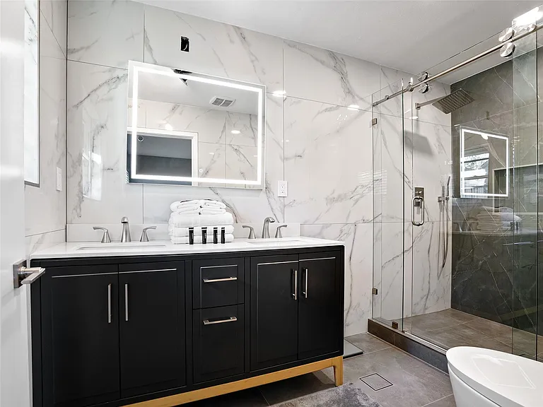 9403 Timberside Dr — Photo 24