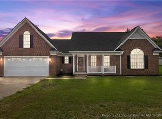 124 Quail Ridge Dr, Raeford, NC 28376