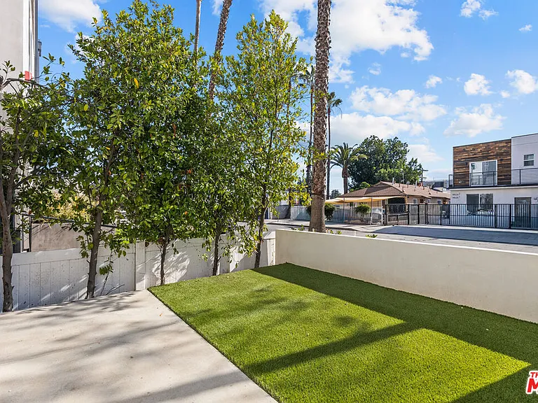 5536 Tova Rd — Photo 14