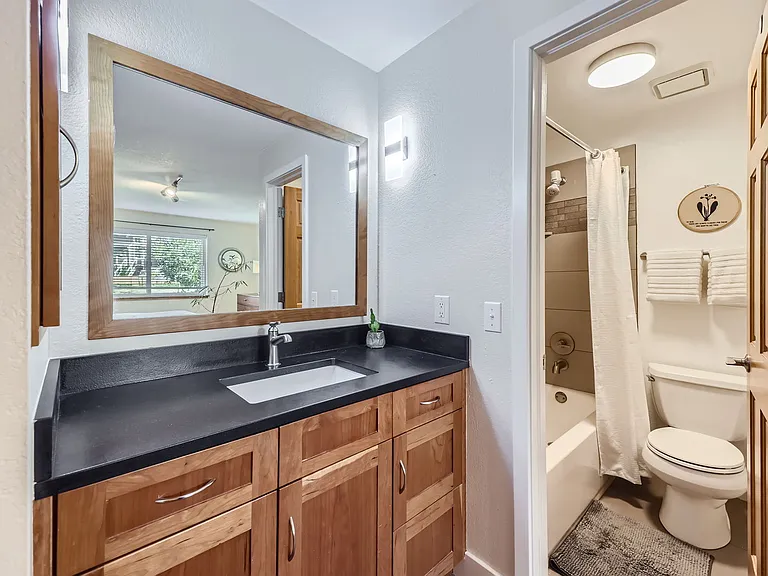 410 Owl Dr — Photo 9