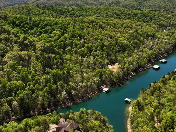 Bel Lago, Eureka Springs, AR 72632