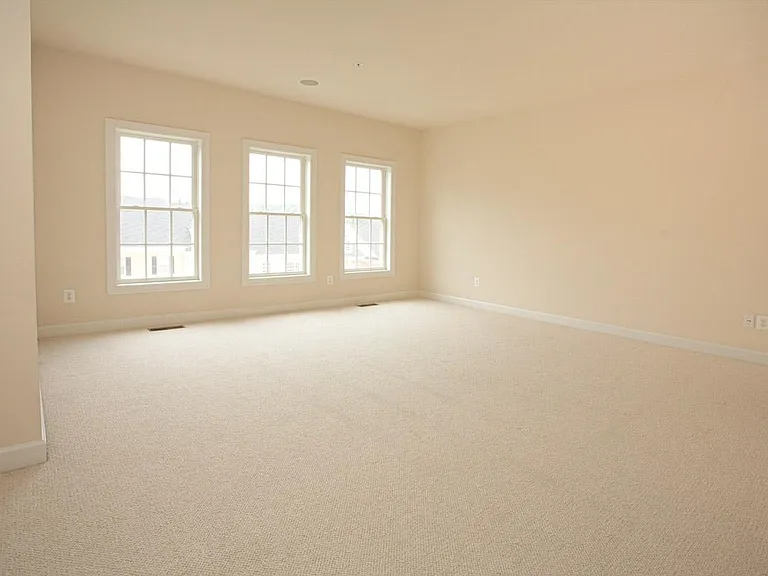 560 Odendhal Ave — Photo 17