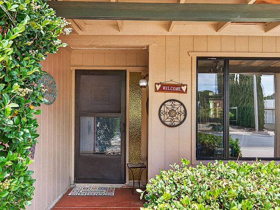 2nd image of 913 EL SONORO Drive