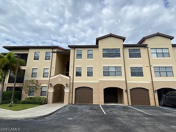 3rd image of 12970 Positano Cir APT 203
