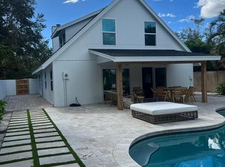 765 Dahlia Ln, Vero Beach, FL 32963