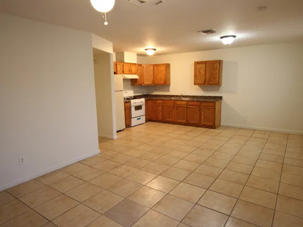2925 W Pierce St, Phoenix, AZ 85009