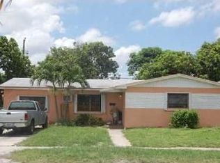 2323 NW 181st Ter, Miami Gardens, FL 33056