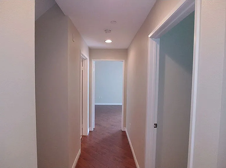 Almeria Townhomes — Photo 39