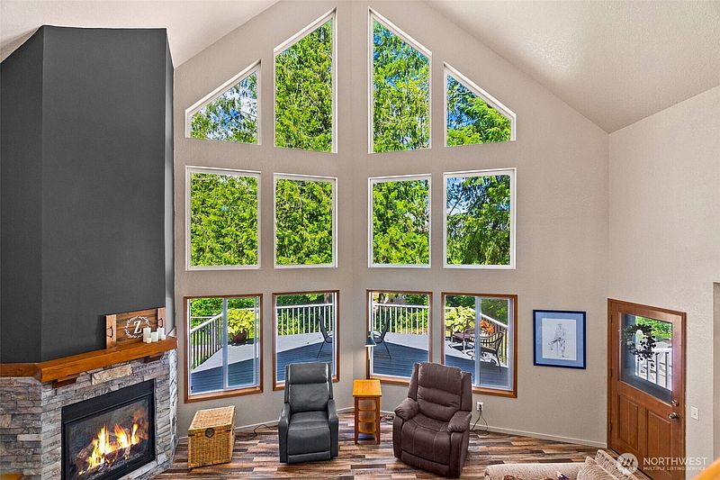 5th image of 14710 Mcintosh Lane SE