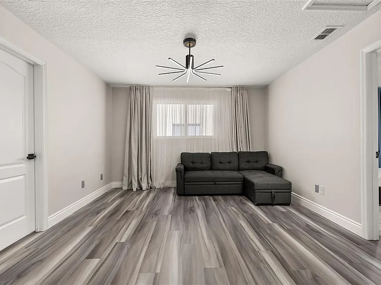 13247 Hatherton Cir — Photo 30