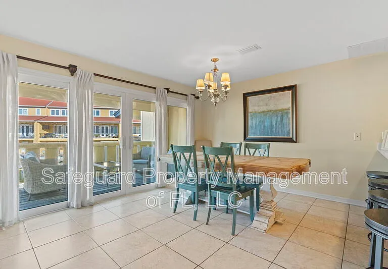 1500 Via De Luna Dr #E8 — Photo 14