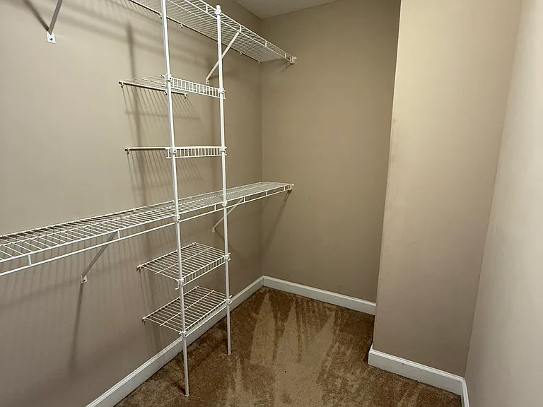 109 Pembury Way — Photo 39