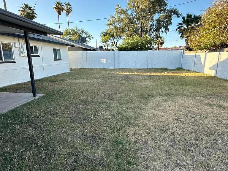 3313 N 43rd Pl — Photo 31