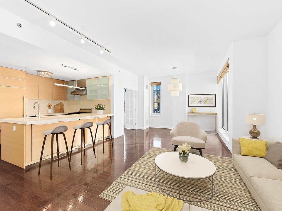1st image of 462 W 58th St APT 8B
