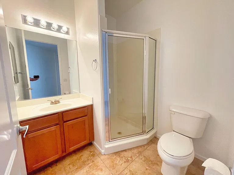 4637 E Culver St — Photo 17