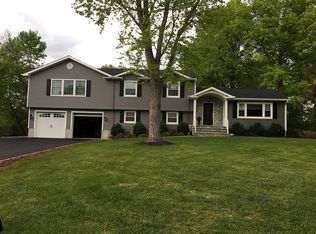 225 Riverview Rd, Bridgewater, NJ 08807