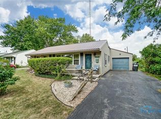 146 Springbrook Dr, Findlay, OH 45840