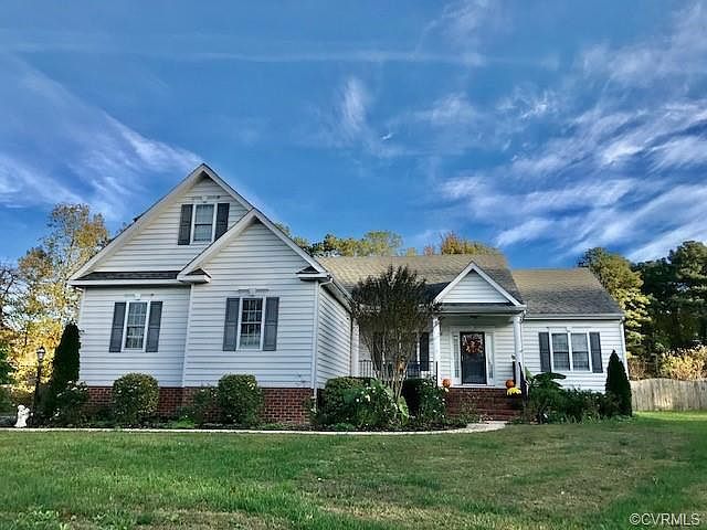 1st image of 1004 Staples Trace Ct