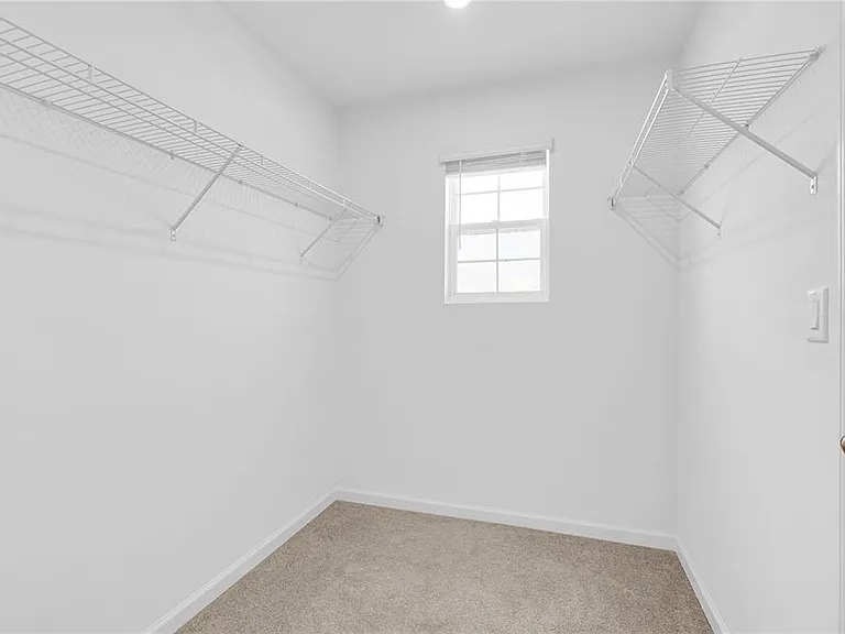 1100 Lakeshore Breeze Pl — Photo 12