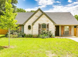 104 S Cleburne Whitney Rd, Rio Vista, TX 76093