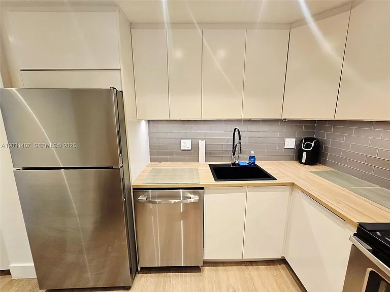 800 West Ave #618 — Photo 7