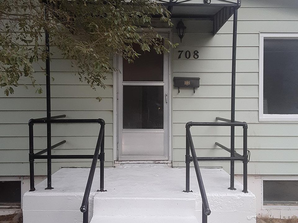 1st image of 708 McTee St