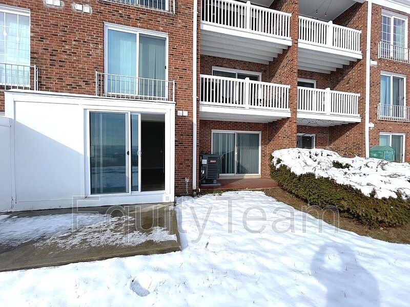 1st image of 2600 Bushnell St #8